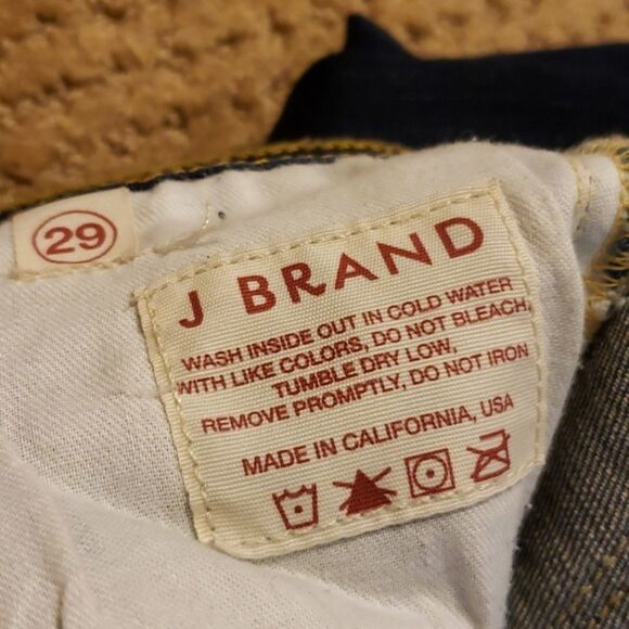 - J brand straight leg, distressed hem jeans size 29 - Picture 7 of 7